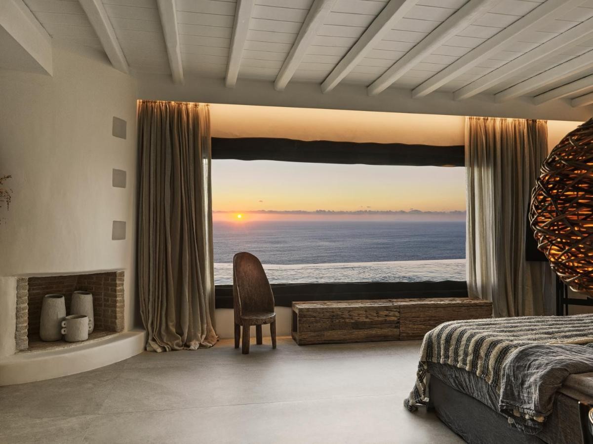 Em Mykonos, Alok compartilha visual paradisíaco em hotel com diárias de até R$ 31 mil (Foto: Divulgação)
