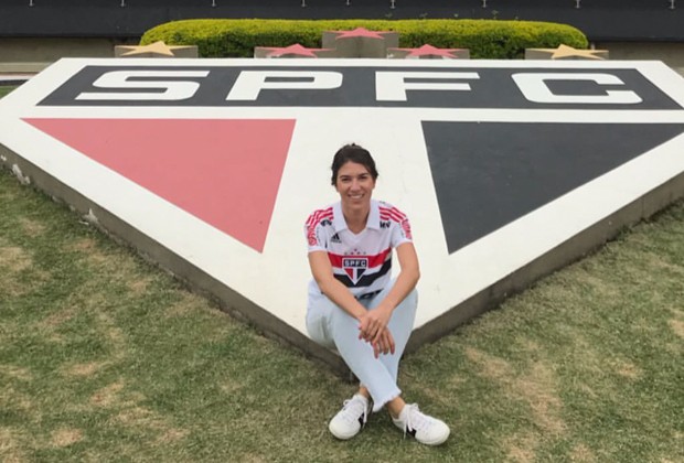 Rebeca Abravanel visita o estádio do Morumbi (Foto: Reprodução/Instagram)
