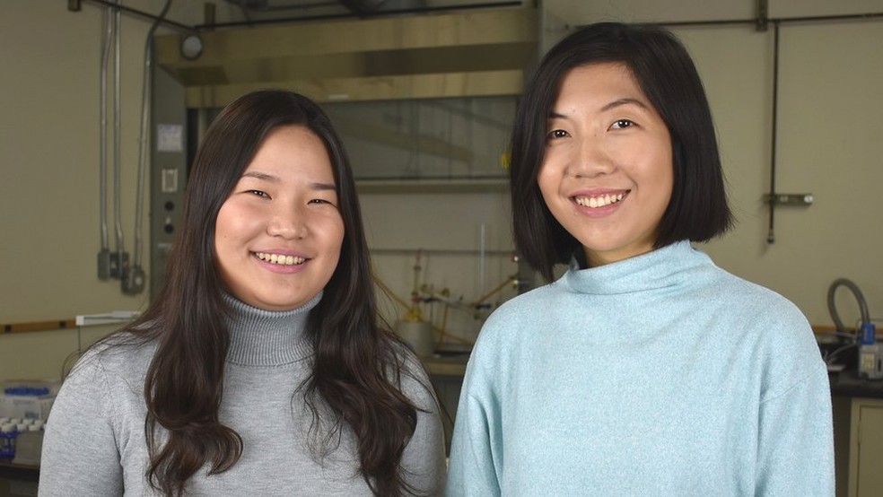 Miranda Wang e Jeanny Yao tentam sulucionar o problema de plásticos não recicláveis (Foto: BioCellection)
