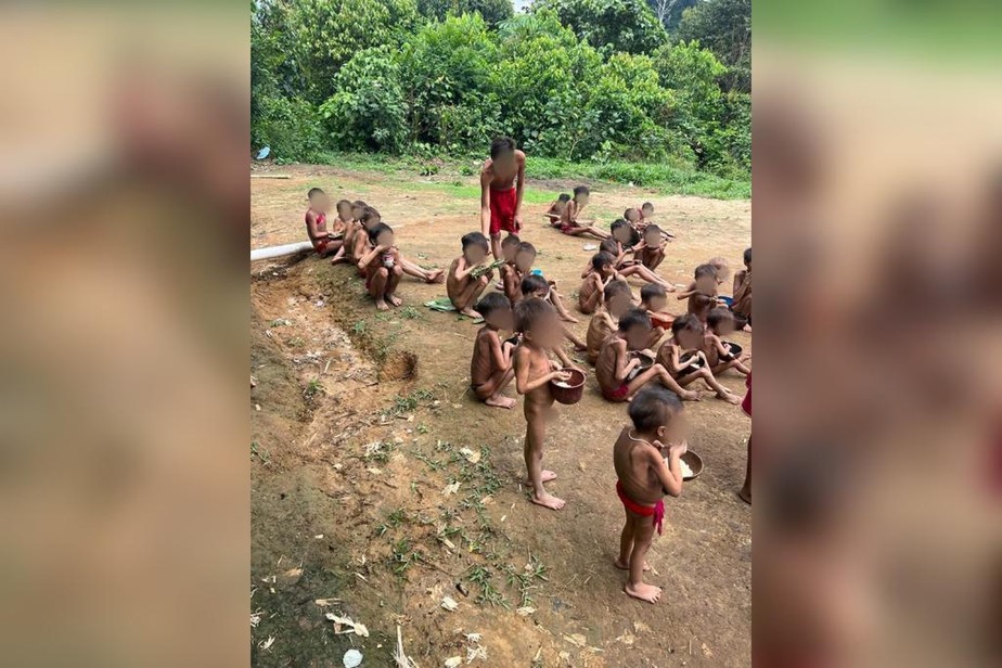 Crianças são acometidas pela subnutrição na terra indígena Yanomami