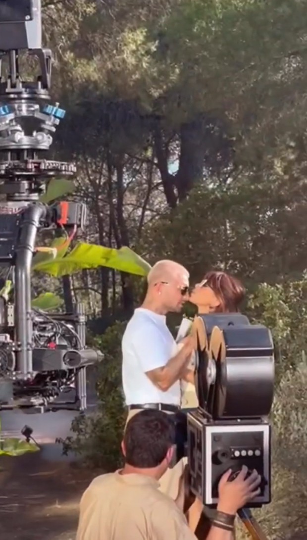 Anitta mostrou bastidores do novo clipe com Maluma (Foto: Reprodução / Instagram)