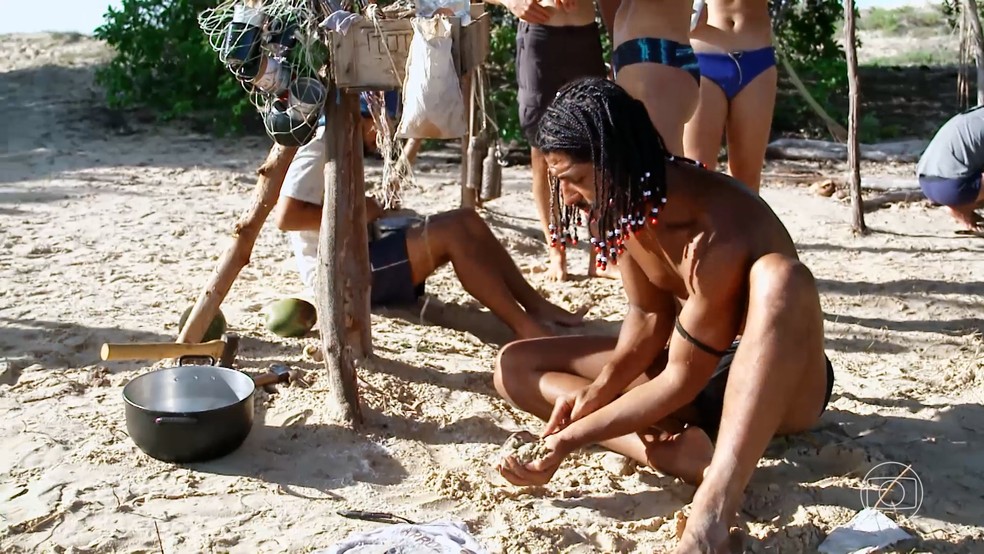 Tribo Lua perde arroz no 'No Limite' — Foto: Globo