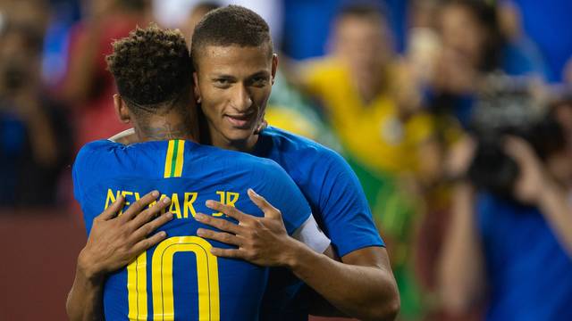Richarlison e Neymar Brasil x El Salvador