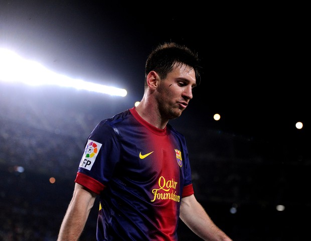 Messi sai de campo no dia 5/5 (Foto: David Ramos/Getty Images)