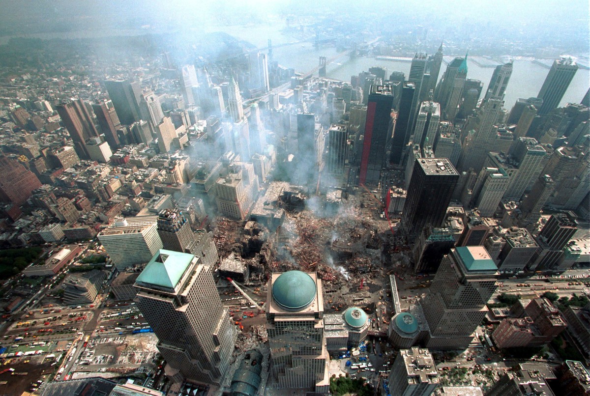 Ataques de 11 de setembro veja imagens do 'Marco Zero' antes, durante