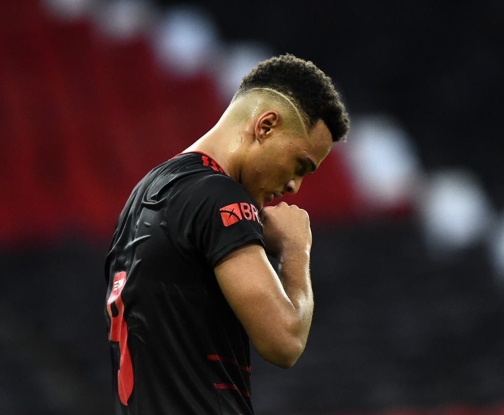 Rodrigo Muniz vai assinar com o Fulham &mdash; Foto: Andr&eacute; Dur&atilde;o