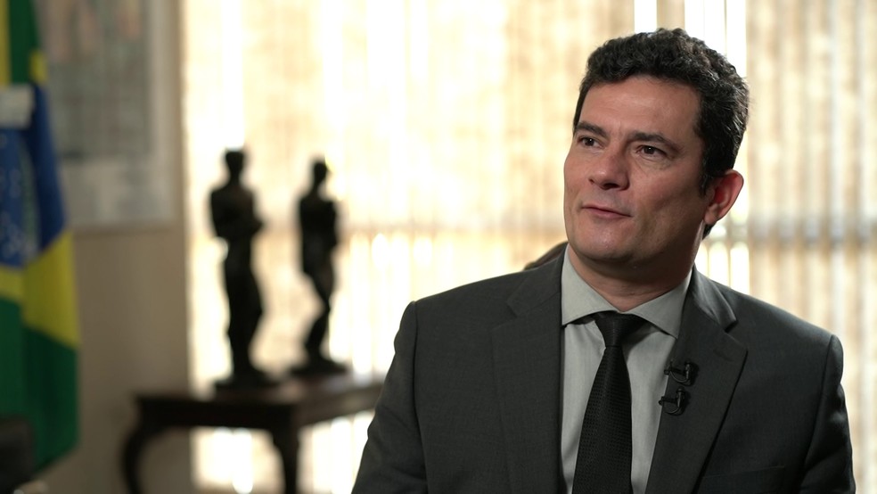 Pacote anticrime: aprovadas propostas de Moro para prisões de segurança máxima e colheita de DNA