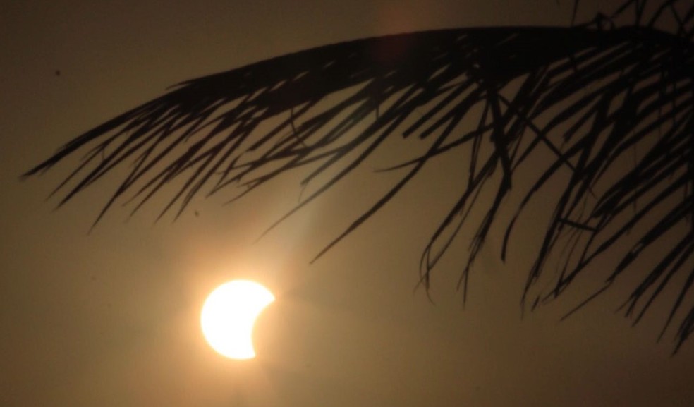 Eclipse solar em Natal, Rio Grande do Norte (Foto: Canindé Soares)