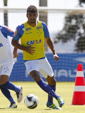 Substituto de Bruno Rodrigo é mistério no último treino antes do jogo de 4ª