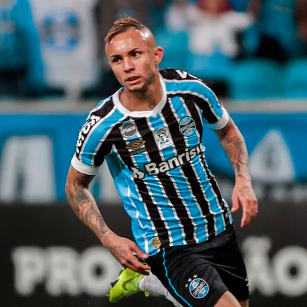 Everton seria "o primeiro nome" de lista de alvos do Milan no Brasil — Foto: Estadão Conteúdio