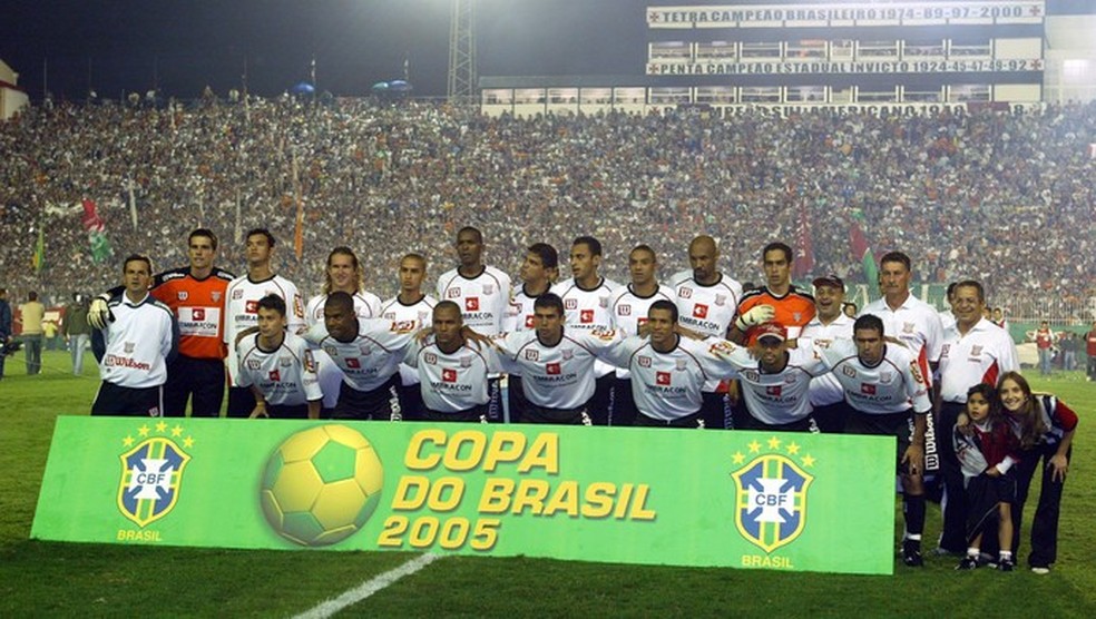 Elenco campeÃ£o da Copa do Brasil tinha Victor, RÃ©ver e Cristian como principais nomes  (Foto: AgÃªncia O Globo)