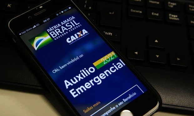Aplicativo do Auxílio Emergencial (Foto: Marcello Casal Jr / Agência Brasil)