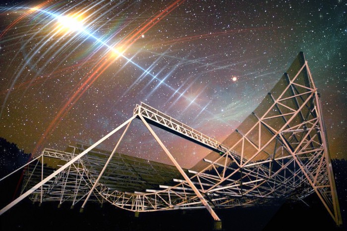 Foto editada do radiotelescópio CHIME, atrás as ondas de rádio estão evidentes.  (Foto:  MIT News - cortesia CHIME)