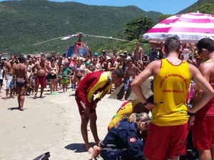 Jovem sofre parada cardíaca após afogamento em trecho sem salva-vidas da  Praia Brava