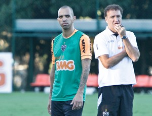 Diego Tardelli, Cuca, Atlético-MG, Cidade do Galo, treino (Foto: Bruno Cantini / Site Oficial do Atlético-MG)