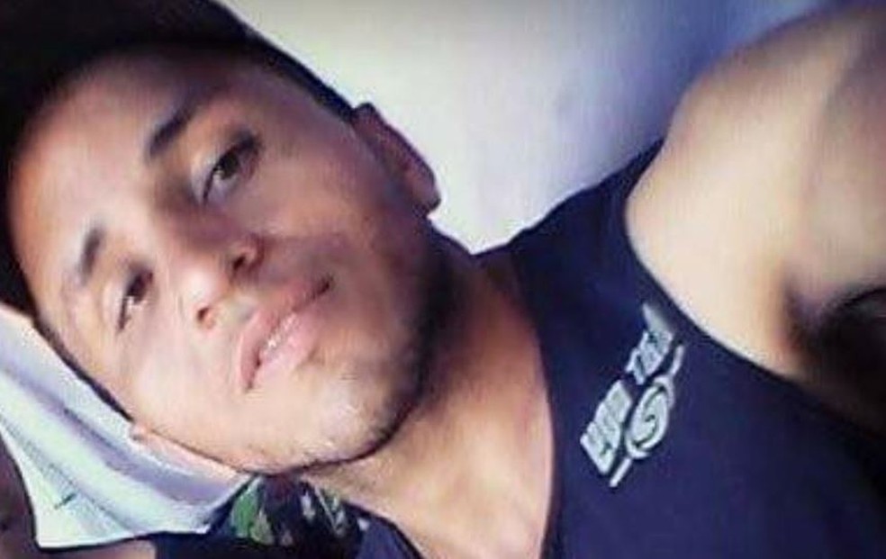 Homem Ã© morto a tiros apÃ³s sair de quadra de esportes em Rio Branco (Foto: Arquivo pessoal)