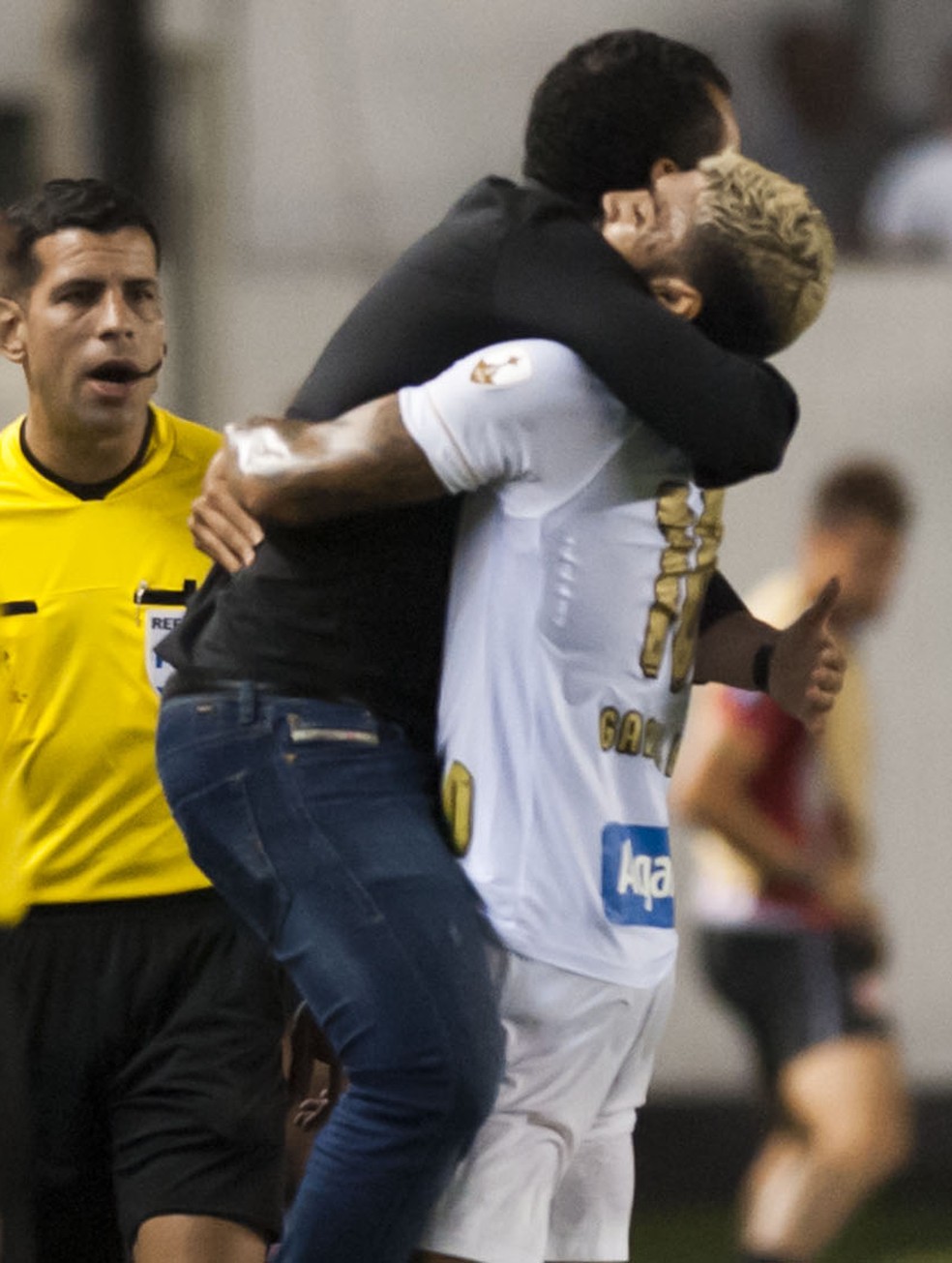 Jair usou Gabriel como 9, mas diz que ele faz bem qualquer funÃ§Ã£o no ataque â€” Foto: Ivan Storti/Santos FC
