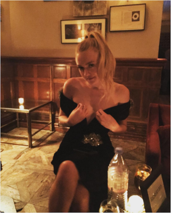 A atriz Dakota Fanning (Foto: Instagram)