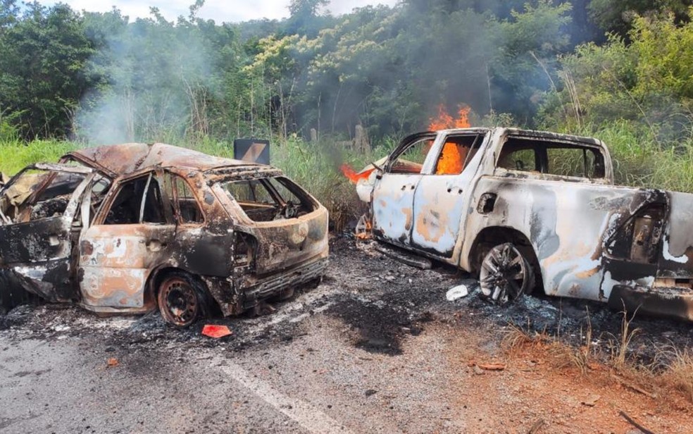 Acidente na GO-118, prximo de Teresina de Gois  Foto: Reproduo/Corpo de Bombeiros de Campos Belos
