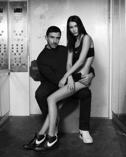 Riccardo Tisci escala Bella Hadid para campanha com a Nike Lab