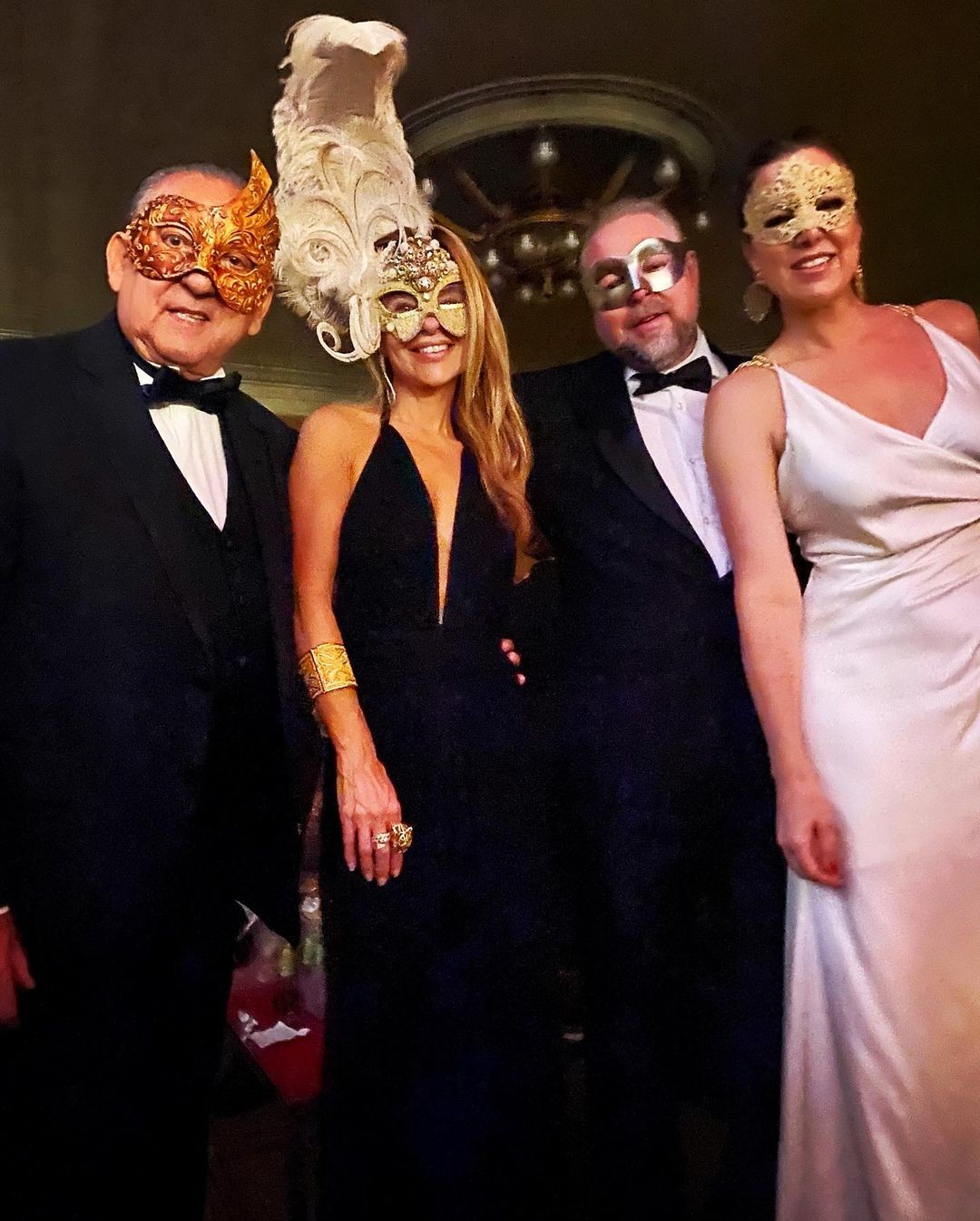 Desirée e Galvão posam em festa em Florença (Foto: Reprodução Instagram)