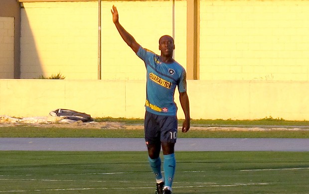 Seedorf treino Botafogo (Foto: Thales Soares)