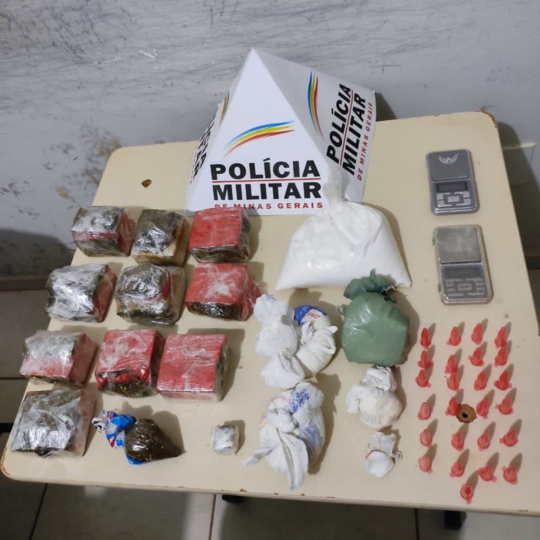 Homens são detidos com drogas após PM receber informações de que casa era usada para guardar entorpecentes em Unaí