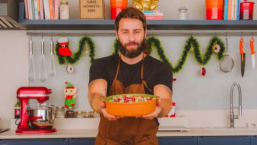 Chef Pedro Benoliel ensina receita de salada refrescante para ceia de Natal