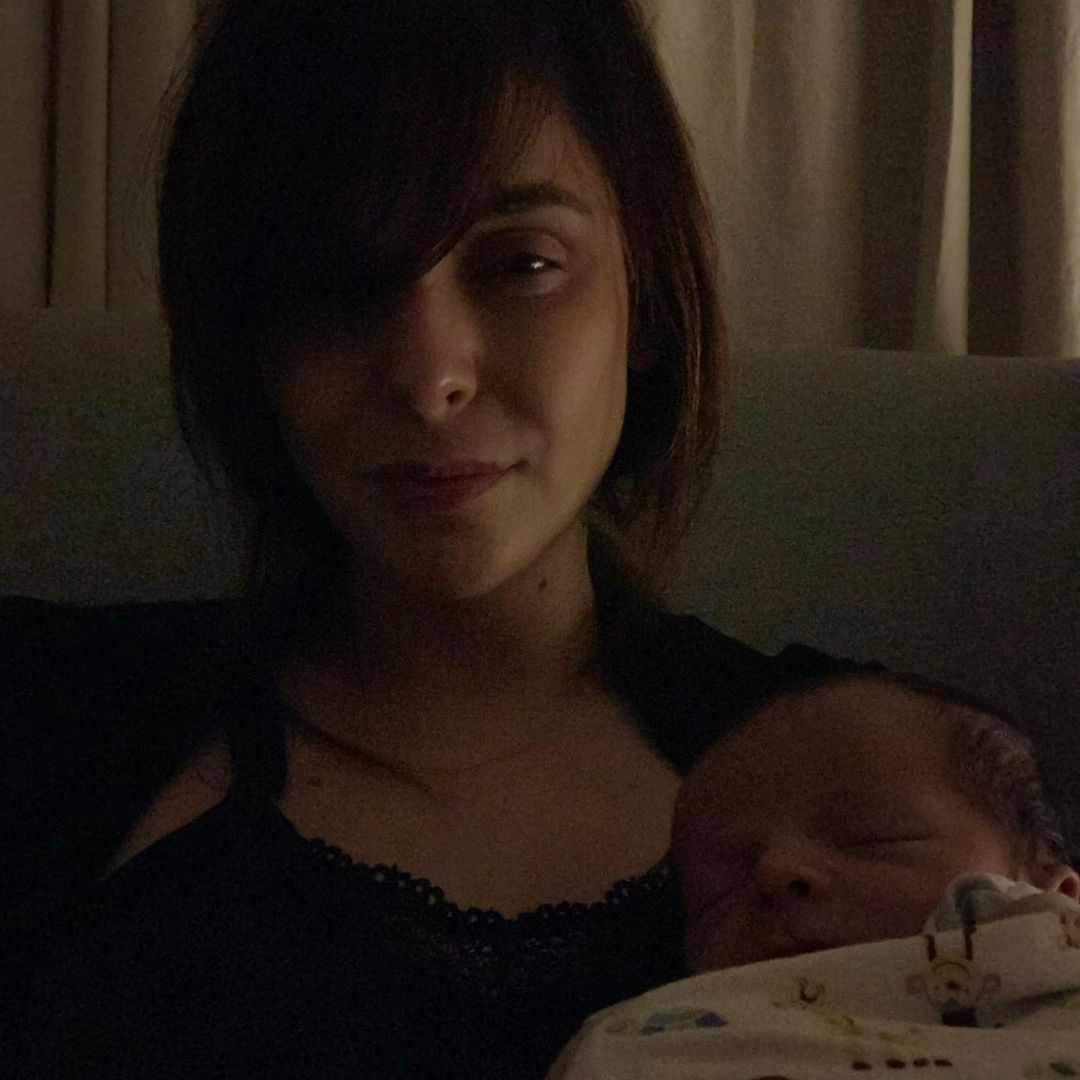 Titi Müller e o então recém-nascido Benjamin (Foto: Reprodução Instagram)