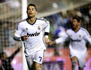 Cristiano ronaldo real madri gol levante (Foto: Agência AFP)