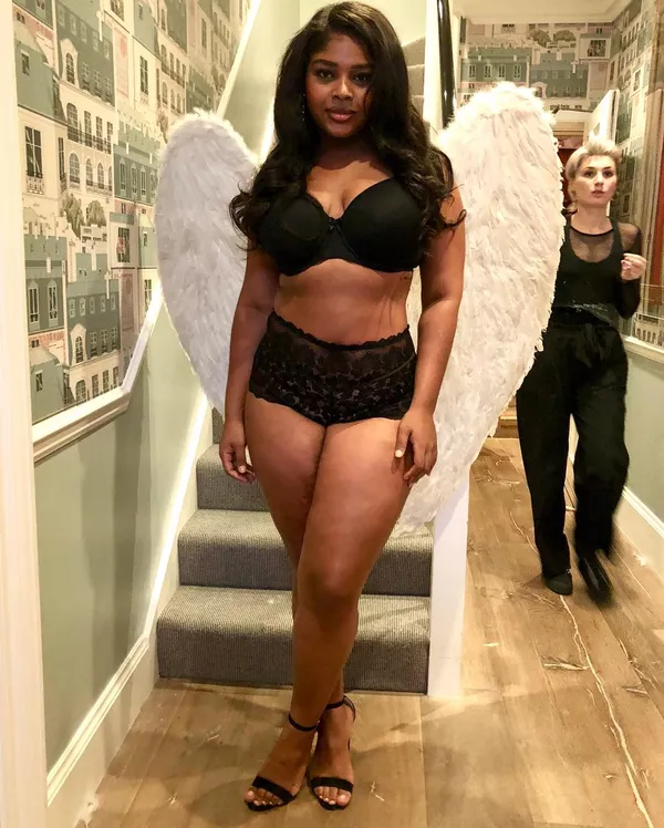 Modelo negra plus size da Zona Leste de SP sonha entrar para a Victoria's  Secret: 'Eu represento a mulher brasileira' | São Paulo | G1