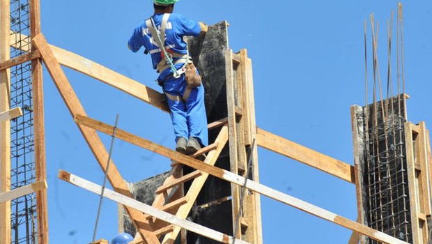 Regras de saúde e segurança da construção civil foram modificadas (Foto: Elza Fiúza/Agência Brasil)