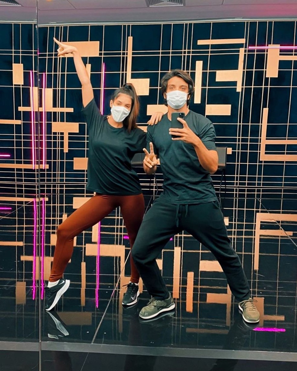Rodrigo Simas Conta Como Se Prepara Para Semifinal Do Super Danca Videos E Musicas Para Me Inspirar Super Danca Dos Famosos Gshow