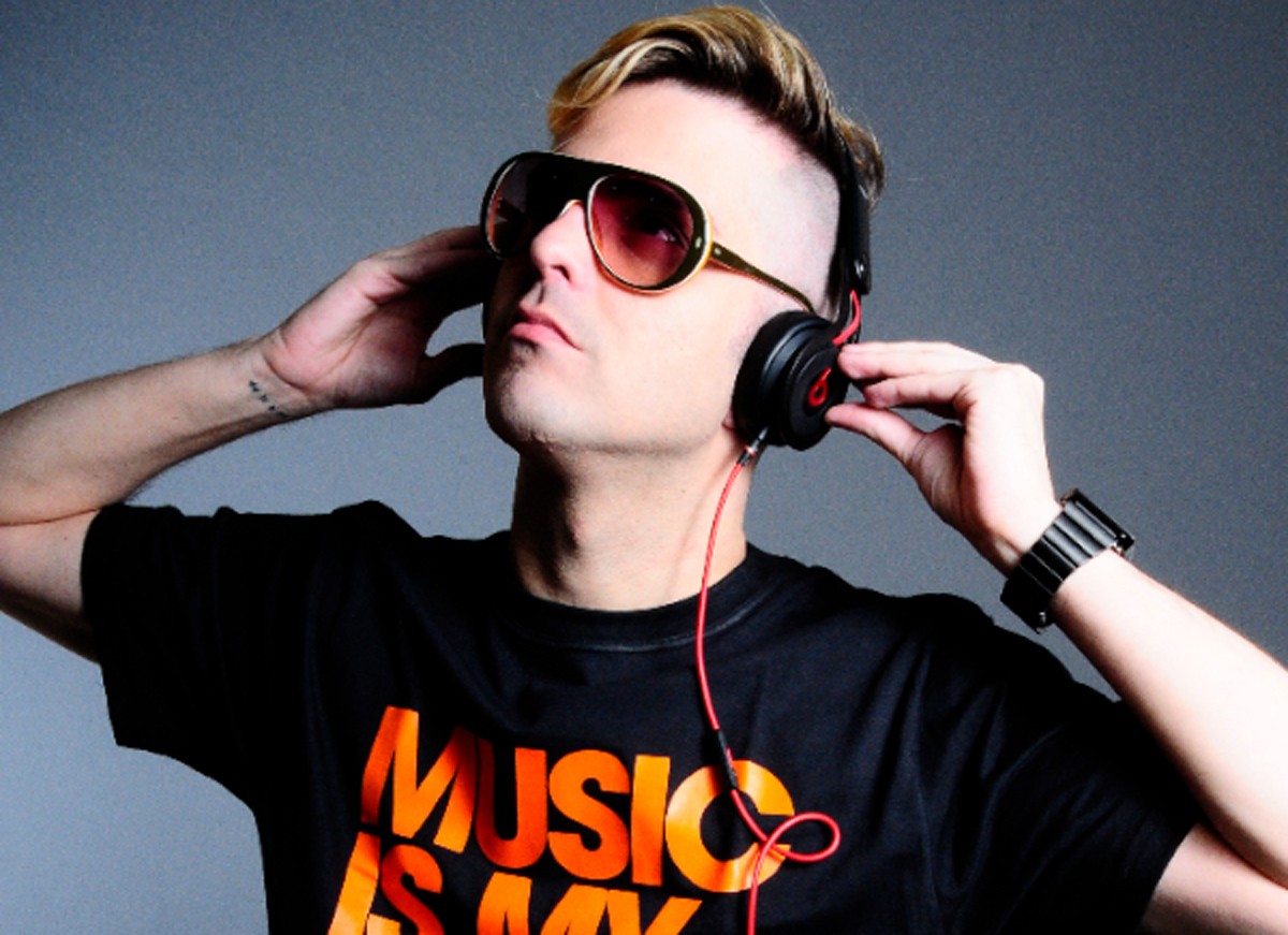 Fher, ex-vocalista do Kasino, anuncia volta na música como DJ Gospel - Quem  | Entrevista