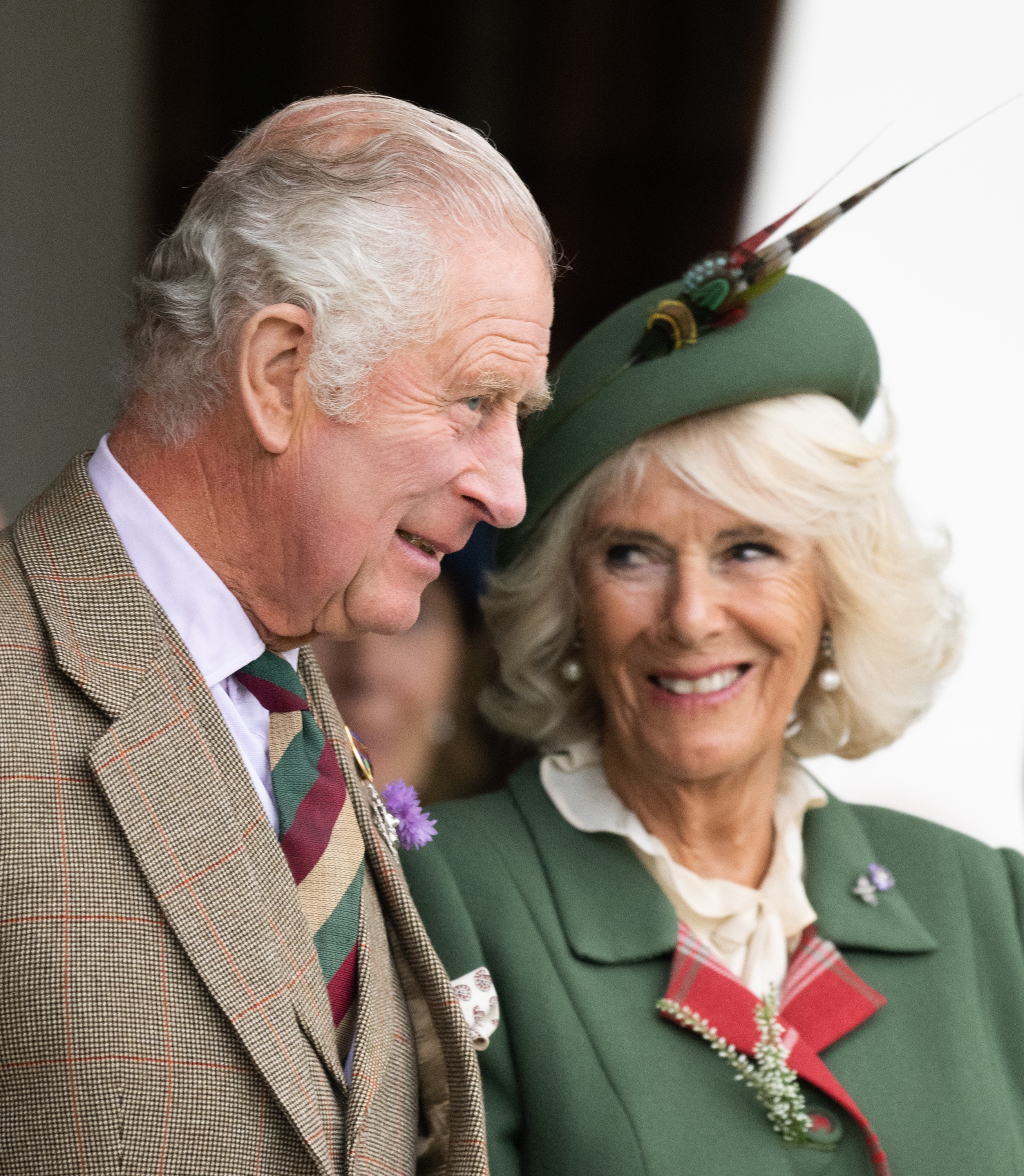 Rei Charles III e a rainha consorte Camilla (Foto: Getty Images)