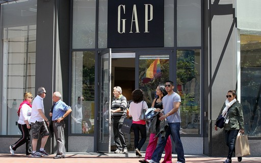 GAP inaugura primeira loja no Brasil nesta 5ª feira - Época Negócios