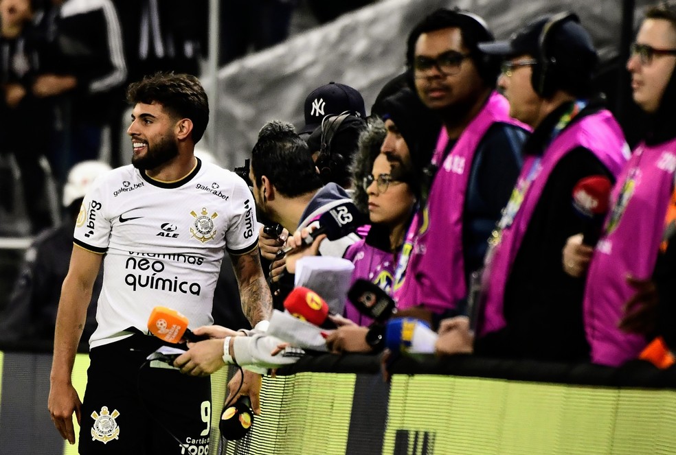 Análise: Corinthians encontra um camisa 9 com a cara da Fiel
