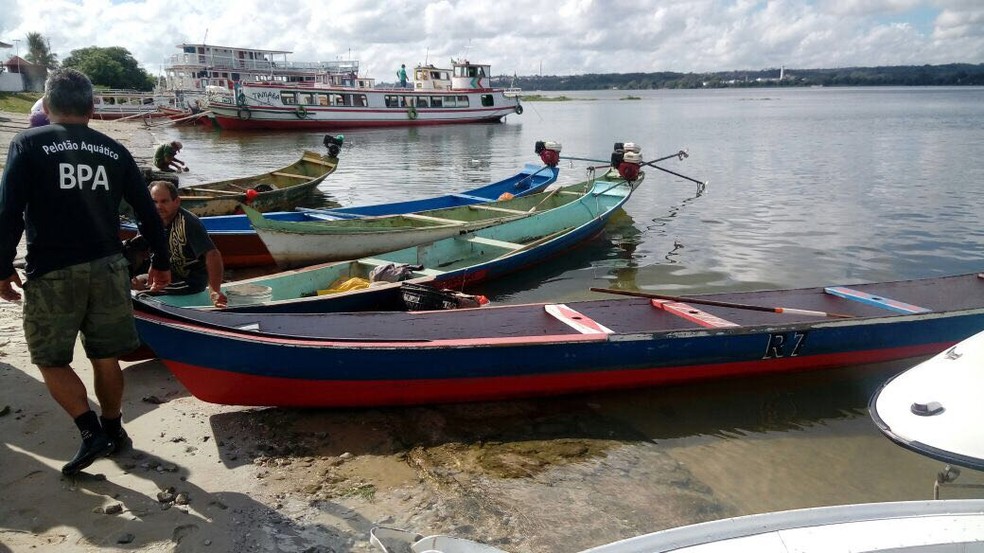 Embarcações apreendidas no baixo São Francisco (Foto: Divulgação/BPA)