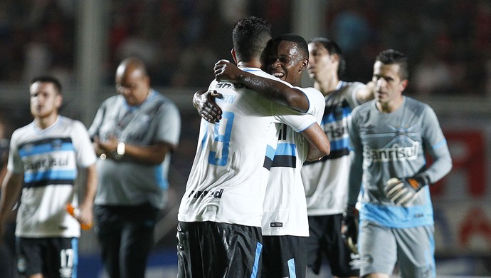 Grêmio tem um mês para reconstruir time e superar altitude diante da LDU