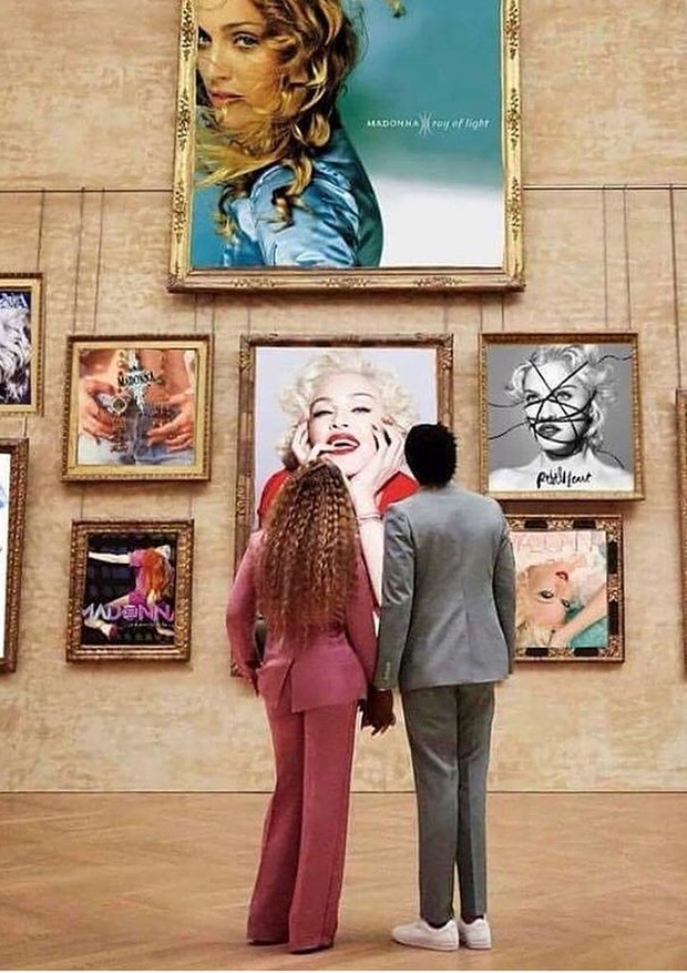 Madonna tira sarro de Beyoncé e Jay-Z e substitui obras de arte com seus CDs (Foto: Reprodução/Instagram)
