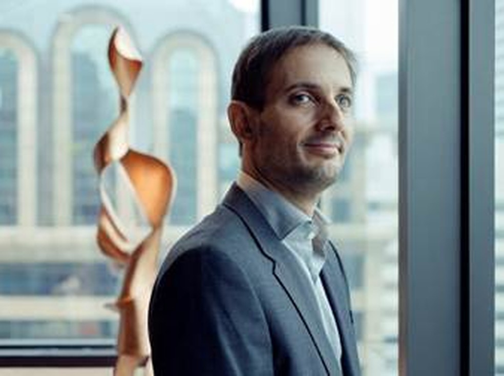Quem é o dono da empresa SKY?