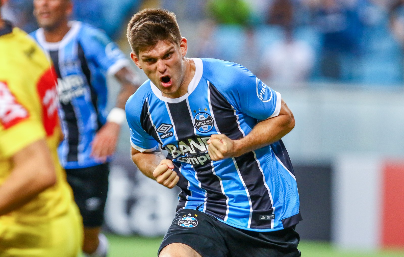 Com DNA do Grêmio, Kannemann já quebrou vidro com soco antes de decisão