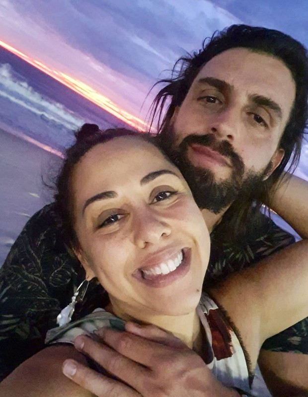Evelyn Castro e o namorado (Foto: Reprodução/Instagram)