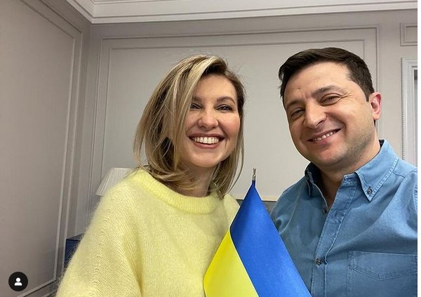 A roteirista e primeira dama ucraniana Olena Zelenska com o marido, o ator e presidente Volodymyr Zelensky (Foto: Instagram)