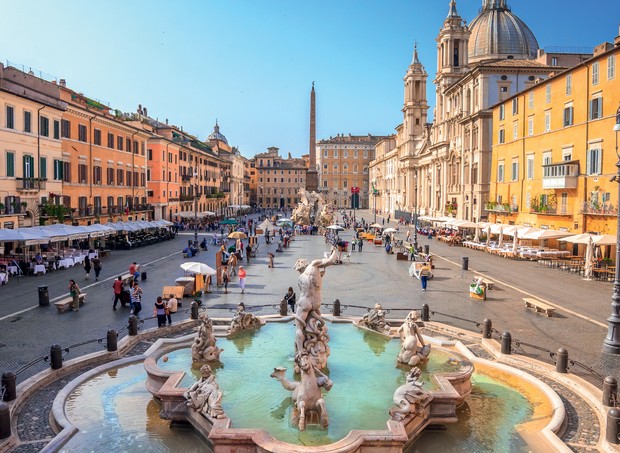 Piazza Navona,Rome,Italy. On the foreground the so called Fontana del Nettuno (Neptune Fountain) (Foto: Getty Images/iStockphoto)