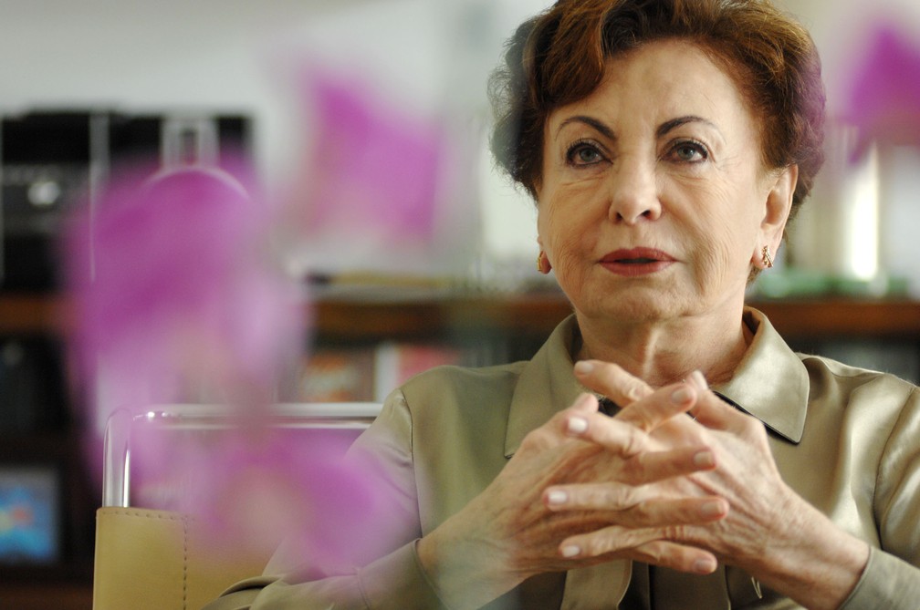 A atriz Beatriz Segall durante entrevista na capital paulista, em 2011 (Foto: Thiago Teixeira/Estadão Conteúdo)