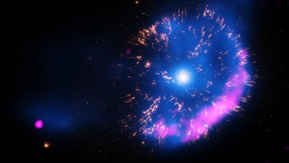 As explosões estelares contribuíram para o enriquecimento químico do cosmo, culminando na variedade de elementos que conhecemos hoje — Foto: Nasa