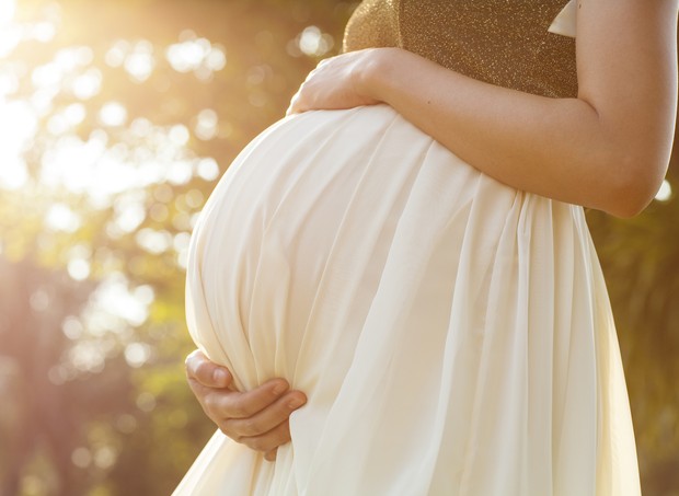barriga de grávida (Foto: Thinkstock)
