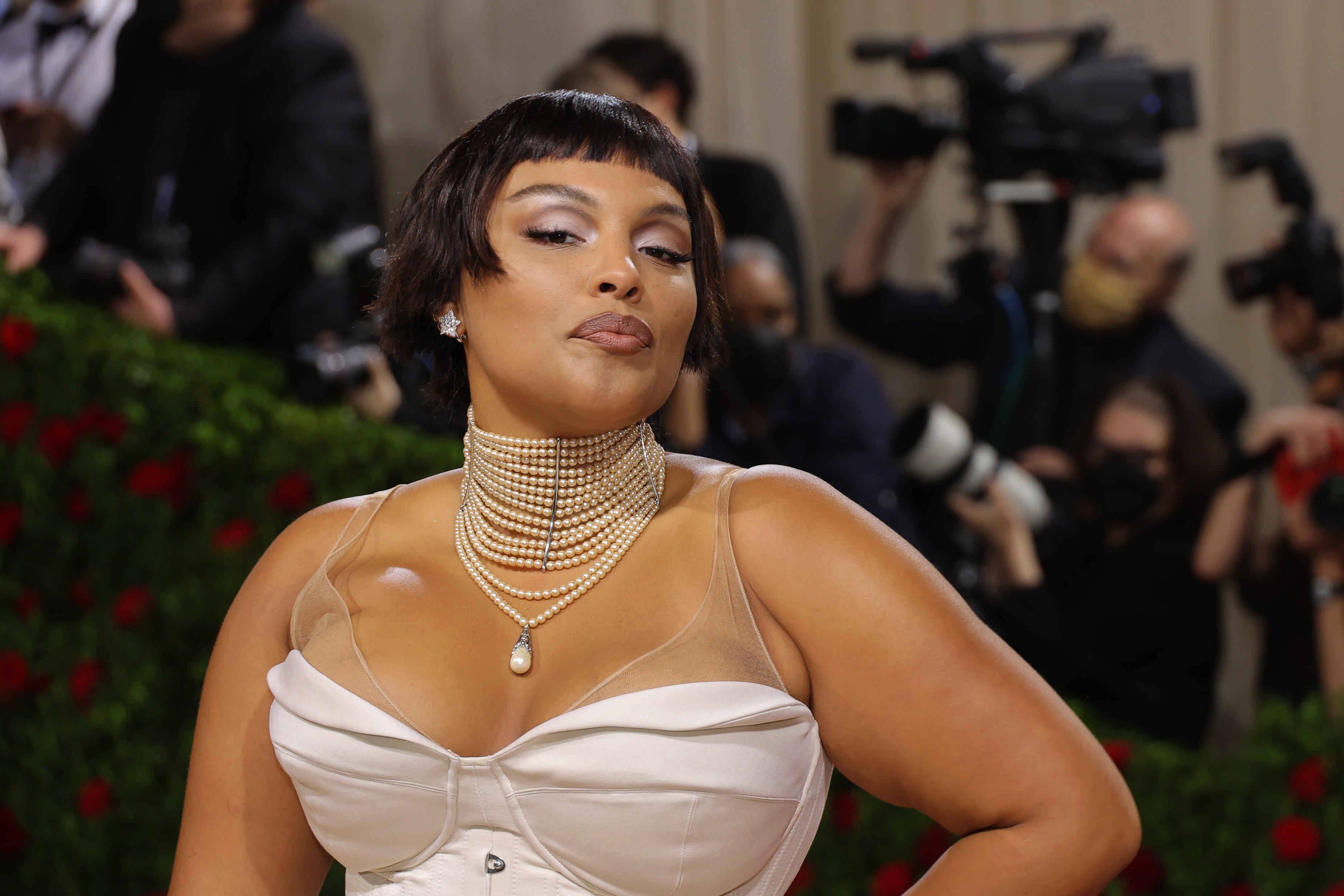 NEW YORK, NEW YORK - MAY 02: Paloma Elsesser attends The 2022 Met Gala Celebrating "In America: An Anthology of Fashion" at The Metropolitan Museum of Art on May 02, 2022 in New York City. (Photo by Mike Coppola/Getty Images) (Foto: Getty Images)