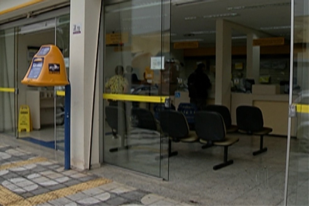Sindicato afirma que funcionários das agências dos Correios do Alto Tietê aderem à greve — Foto: Reprodução/TV Diário